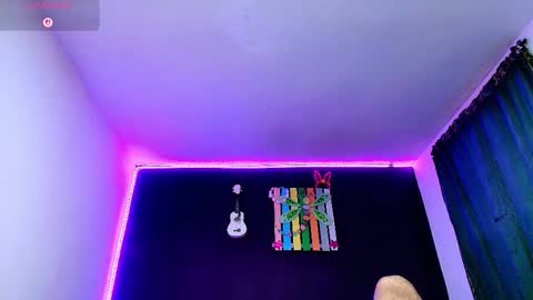 Ingrid Zese online show from 02/23/26, 06:49