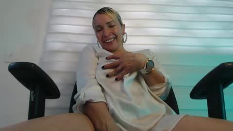            online show from 03/05/25, 01:50