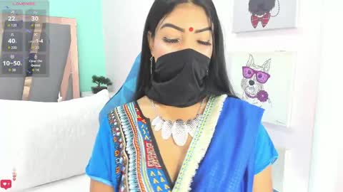 Iniya online show from 05/18/26, 02:56