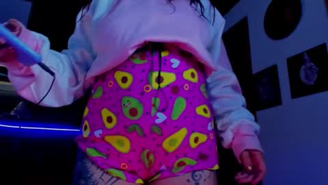 demon online show from 11/17/25, 05:24