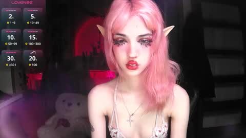 Snapshot of ink_pleasure chatting on 10/29/25, 11:39 Pleasure With Rita online show from 10/29/25, 11:39