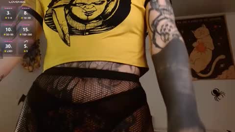 Valerie online show from 10/29/25, 03:03