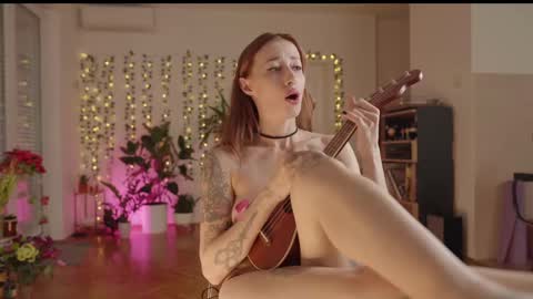 Xenia online show from 02/18/25, 11:33