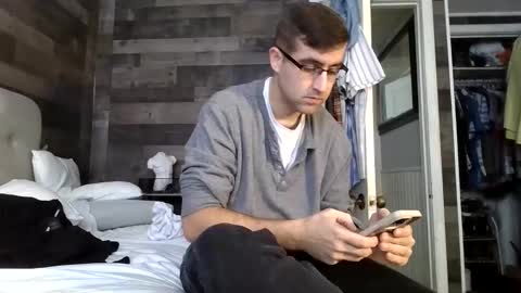 Snapshot of inmybackyard chatting on 12/16/25, 04:34 InMyBackyard online show from 12/16/25, 04:34