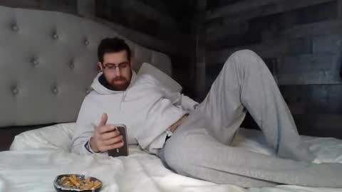 Snapshot of inmybackyard chatting on 01/19/26, 02:10 InMyBackyard online show from 01/19/26, 02:10