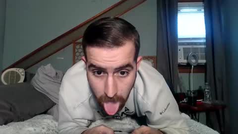 Snapshot of inmybackyard chatting on 03/17/26, 06:11 InMyBackyard online show from 03/17/26, 06:11