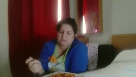 inna46_ online show from 11/18/25, 01:59