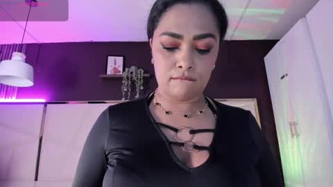 Indra online show from 11/17/25, 04:18