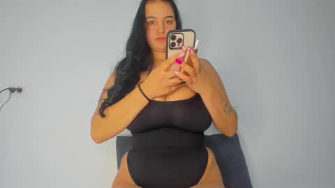 ALESSIA online show from 10/25/25, 09:53