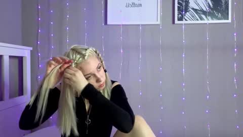 Kate online show from 01/15/26, 03:05