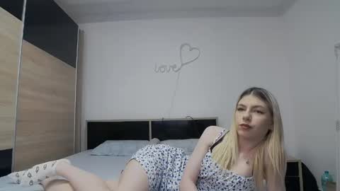 innocentangel2 online show from 05/27/26, 07:11