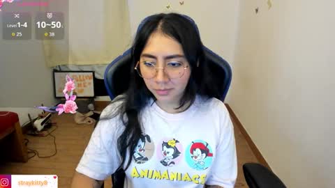 Luna        online show from 02/06/26, 04:32