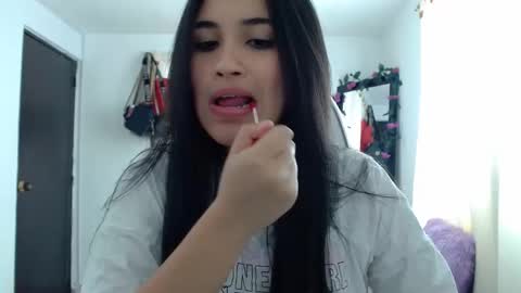 Snapshot of inocentheaven chatting on 01/27/25, 04:22 Celeste online show from 01/27/25, 04:22