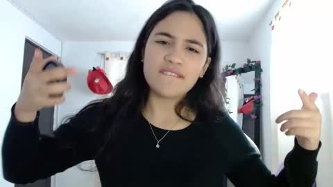 Snapshot of inocentheaven chatting on 02/04/25, 12:33 Celeste online show from 02/04/25, 12:33