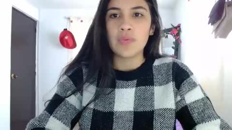 Snapshot of inocentheaven chatting on 02/19/25, 12:33 Celeste online show from 02/19/25, 12:33