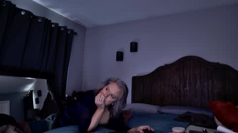 Snapshot of insatiablecpl333 chatting on 03/23/26, 05:50 InsatiableCpl333 online show from 03/23/26, 05:50