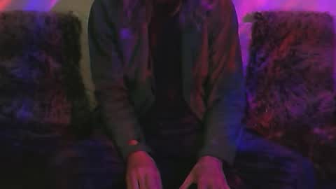 instantkarma2024 online show from 09/26/25, 10:19
