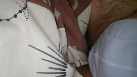 instructor22 online show from 12/19/24, 06:45