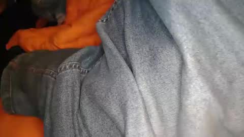 Snapshot of instructor22 chatting on 04/11/26, 02:49 instructor22 online show from 04/11/26, 02:49