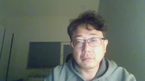 Snapshot of insuclee197641 chatting on 10/31/25, 05:03 insuclee197641 online show from 10/31/25, 05:03