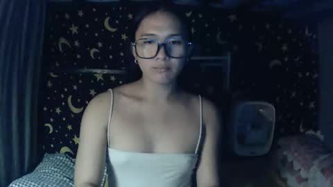 MAXINE online show from 11/17/25, 09:26