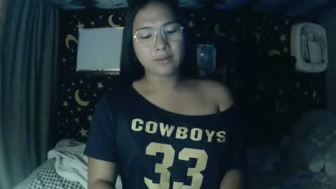 Snapshot of insulting_whoreifica chatting on 03/22/26, 09:18 MAXINE online show from 03/22/26, 09:18