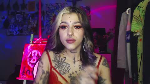 Snapshot of insunnity666 chatting on 12/17/24, 09:38 Insunnity666 online show from 12/17/24, 09:38