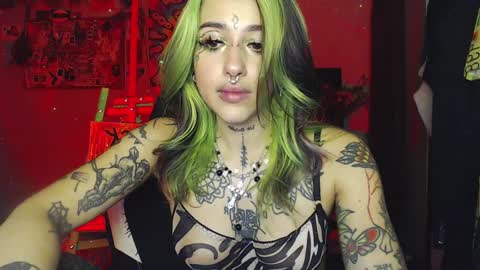 Snapshot of insunnity666 chatting on 01/23/25, 08:56 Insunnity666 online show from 01/23/25, 08:56