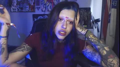 Snapshot of insunnity666 chatting on 09/10/25, 08:36 Insunnity666 online show from 09/10/25, 08:36