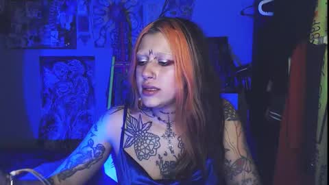 Snapshot of insunnity666 chatting on 11/12/25, 08:30 Insunnity666 online show from 11/12/25, 08:30