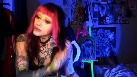 Snapshot of insunnity666 chatting on 03/20/26, 08:57 Insunnity666 online show from 03/20/26, 08:57