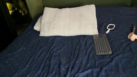 Snapshot of intelligencer chatting on 12/03/24, 10:50 Sofi online show from 12/03/24, 10:50