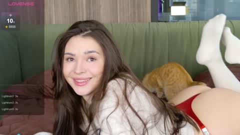 Snapshot of intelligencer chatting on 12/21/24, 08:18 Sofi online show from 12/21/24, 08:18