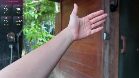 Snapshot of intelligencer chatting on 04/05/26, 01:03 Sofi online show from 04/05/26, 01:03