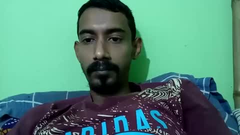 interne8famous online show from 12/18/24, 11:02