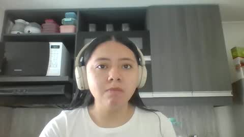 Iris 3 online show from 10/24/25, 01:40