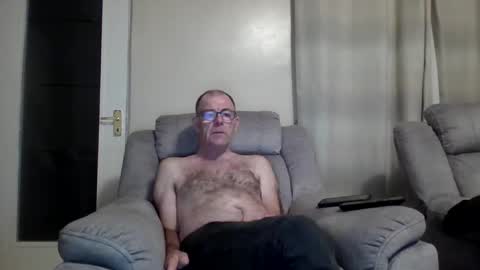 Snapshot of inthemood63 chatting on 09/30/25, 09:42 inthemood63 online show from 09/30/25, 09:42