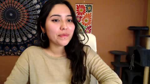 Snapshot of intimatetales chatting on 01/07/25, 04:05 Africa online show from 01/07/25, 04:05