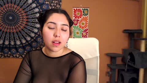 Snapshot of intimatetales chatting on 01/13/25, 08:04 Africa online show from 01/13/25, 08:04