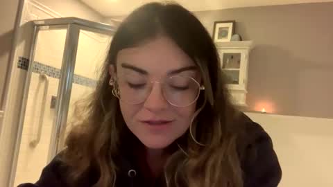 IntoTheWoodsWeGo online show from 09/28/25, 01:38