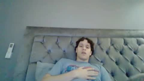 Snapshot of introducingthebrilliance chatting on 05/18/26, 04:29 WillyTripleXxx online show from 05/18/26, 04:29