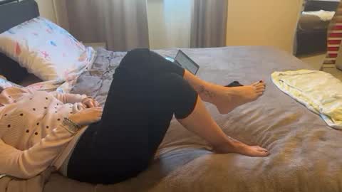 Snapshot of iopensusa chatting on 01/08/25, 12:47 iopensusa online show from 01/08/25, 12:47