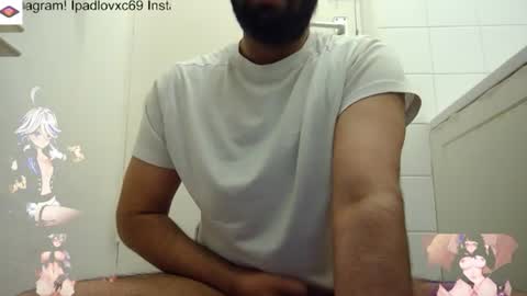 Snapshot of ipadlovxc69 chatting on 03/07/25, 01:42 ipadlovxc69 online show from 03/07/25, 01:42