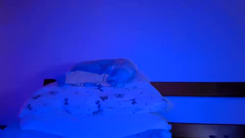 Snapshot of iplaywithu221 chatting on 11/12/25, 08:41 iplaywithu221 online show from 11/12/25, 08:41