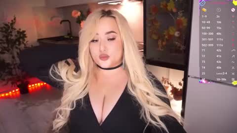 Irena Barr online show from 11/28/25, 07:49