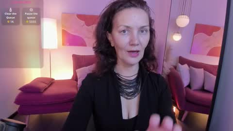 Irene online show from 10/08/25, 05:38