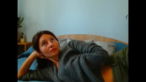 irina online show from 10/21/25, 08:04