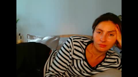 irina online show from 11/13/25, 09:08