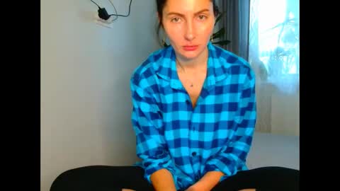 irina online show from 06/03/26, 05:10