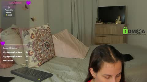 Snapshot of irina_05 chatting on 12/24/24, 01:27 IRINA online show from 12/24/24, 01:27